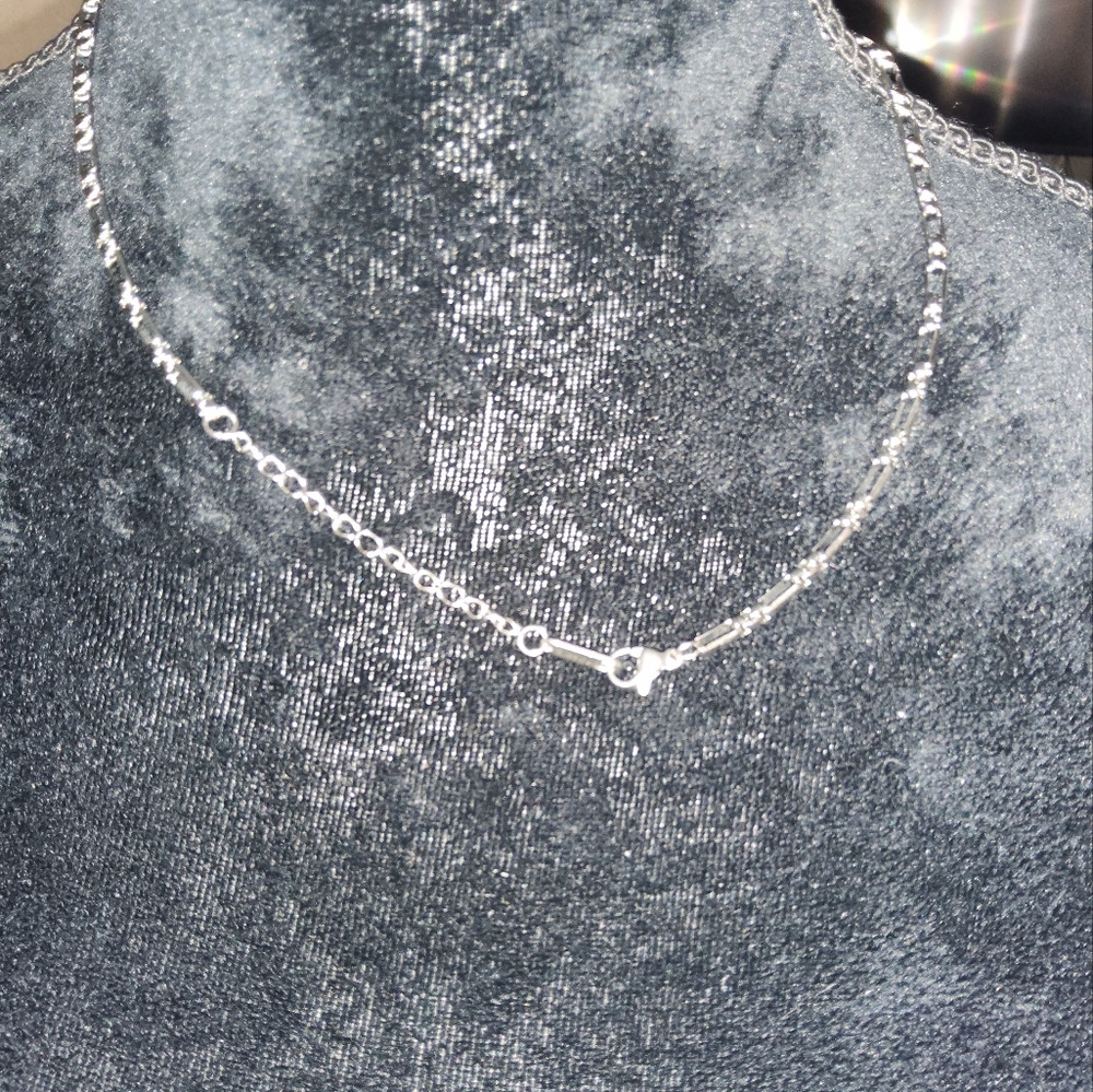 Elegant Silver Necklace